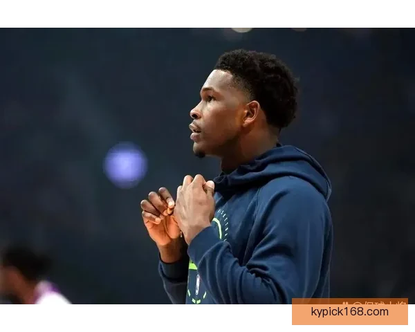 爱德华兹因膝伤缺阵活塞 生涯巅峰赛季遗憾无缘各大奖项