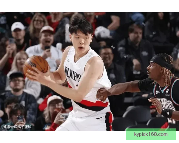 弗拉格谈新秀赛季精神压力 去年仅输四场比赛感受分享